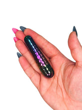 Harlequin Harlot : Rainbow Chrome